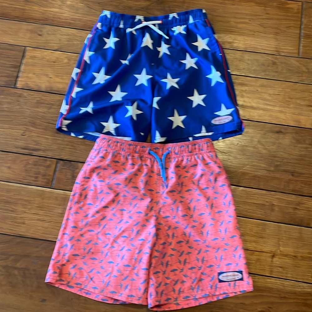 1 pair of Boys Vineyard Vines swim trunks size small 8-10. Each sold separate.